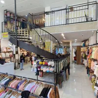 فروشنده خانم دوشیفت و تک شیفت