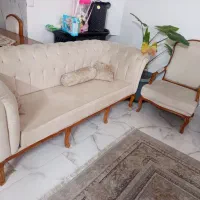 ست مبلمان و میز نهار خوری کنسول میز جدام می‌فروشم|مبلمان خانگی و میز عسلی|نیشابور, امام خمینی|دیوار