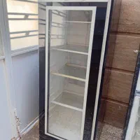 ۱ عددیخچال و۱عدد یخچال فریزر  دو قلو