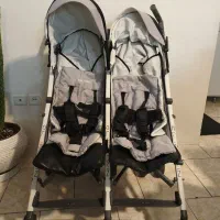 کالسکه دوقلو