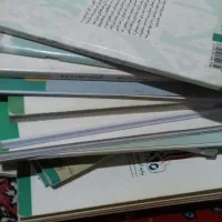 کتاب های کهنه حدودا  50 کیلو