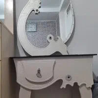 آینه و کنسول