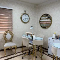 اجاره میز ناخن