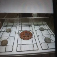 گاز  ۵ شعله طرح فر قدیمی ولی سالم