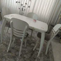 میز ناهار خوری ۴نفره