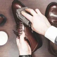 خدمتکار منزل هستم