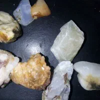 سنگ های نگینی وجواهری