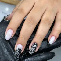 جشنواره فوق العاده کاشت ناخن برای ۵ نفر|خدمات آرایشگری و زیبایی|فولادشهر, A2|دیوار