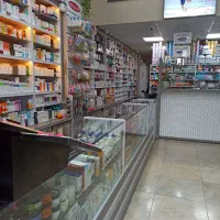 تکنسین نسخه پیچ پرسنل ارایشی بهداشتی داروخانه