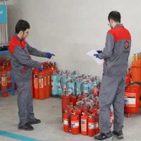 شارژ کپسول اتش نشانی (شرکت اتش مهاراعتماد)