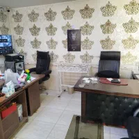منشی کمک دست مدیر فروشنده