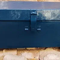 صندوق بزرگ آهنی