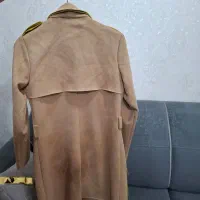 دو عدد پالتوفروشی