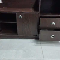 میز زیر تلفنی شیک زیبا جاداربا۲ پیش کش و دولاب|میز تلفن|اصفهان, مسجد مصلی|دیوار