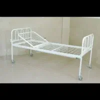 تخت بیمارستانی نو اصلا استفاده‌ نشده