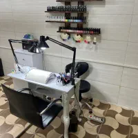 اجاره میز ناخن و تخت مژه در سالن زیبایی|خدمات آرایشگری و زیبایی|بندر انزلی, عباس آباد|دیوار