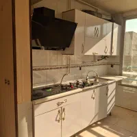 کابینت های‌گلس ویترین دار درحد نو