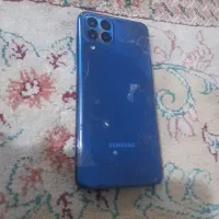 گوشیم تعمیر میخاد ،m33