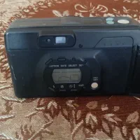 یک دوربین عکاسی مارکcanon