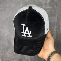 ۵۰ عدد کلاه مخمل پشت توری  وارداتی یکجا