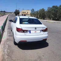 شاهین سانروف دار