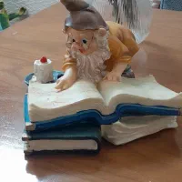مجسمه و اینه و جاشمعی بلور