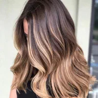 کراتین/احیا و رنگ‌موی تخصصی|خدمات آرایشگری و زیبایی|اندیشه, اندیشه فاز ۱|دیوار