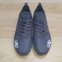 کفش فوتبال برند Live action سایز  ۳۷و۳۸و۳۹