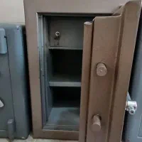 گاوصندوق ۳۵۰کیلویی رمز آلمانی خرم درحد نو|ابزارآلات|تهران, طیب|دیوار