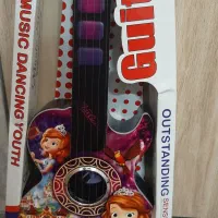 گیتار کودک طرح سوفیا|اسباب‌بازی بچه|مشهد, کوشش|دیوار