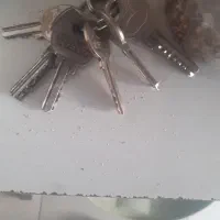 پیداشده|اشیا|برازجان, |دیوار