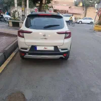 تمیز وبی رنگ کرم نسکافه ای