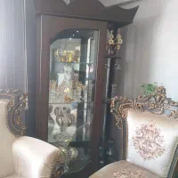 دکور چوبی شیک با طبقه ی گردان