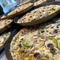 اشپز ایرانی و پیتزا پز