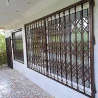 ساخت و نصب انواع حفاظ اکاردئونی.فرفورژه وثابت و.|خدمات پیشه و مهارت|آبسرد, |دیوار