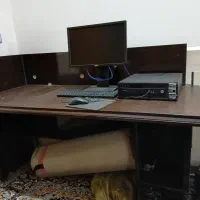 کامپیوتر ومیز کامپیوتر