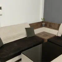 مبل راحتی کم کارکرد هفت نفره همراه میز جلو مبلی|مبلمان خانگی و میز عسلی|تهران, علم و صنعت|دیوار