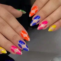 کاشت و ترمیم ناخن