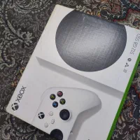 ایکس باکس سری اس با دو دسته و پایه شارژ