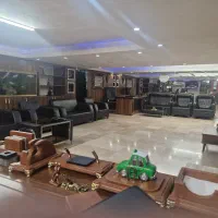 به منشی خانم جهت پاسخگویی به تلفن تم