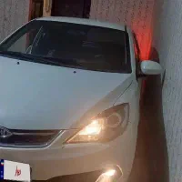 ام و ام ۳۱۵ صندوقدار مدل ۱۳۹۵