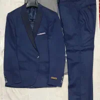 کت و شلوار سرمه ای|لباس|لاهیجان, کاروانسرابر|دیوار