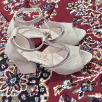 کفش سفید مجلسی پاشنه بلند