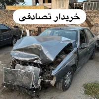 مشاور وخریدار خودروتصادفی