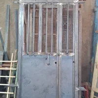 ساخت انواع درب و پنجره و نرده راه پله وحفاظ دیوار|خدمات پیشه و مهارت|سراوان, |دیوار