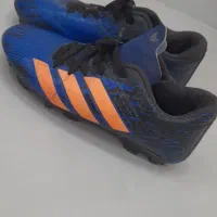 کفش فوتبال سایز ۳۷