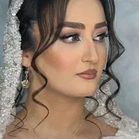 میکاپ و شینیون عروس با تخفیف ویژه|خدمات آرایشگری و زیبایی|هشتگرد, هشتگرد قدیم|دیوار