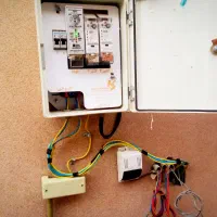 سیم کشی ساختمان و نسبی جات