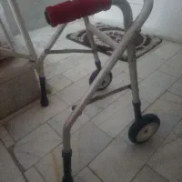 واکر کودک چرخدار آلومینیومی