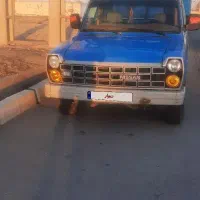 یک دستگاه نیسان بنزینی ۹۷